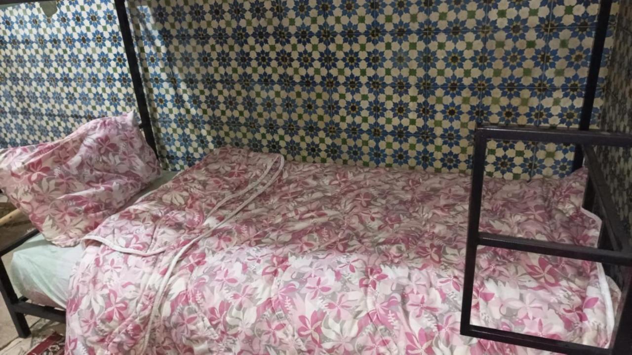 Hostel Sbai Маракеш Екстериор снимка