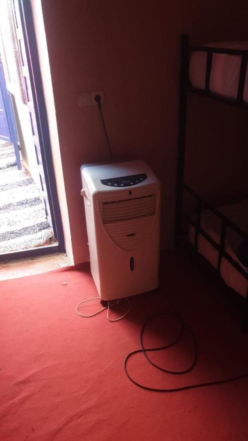 Hostel Sbai Маракеш Екстериор снимка